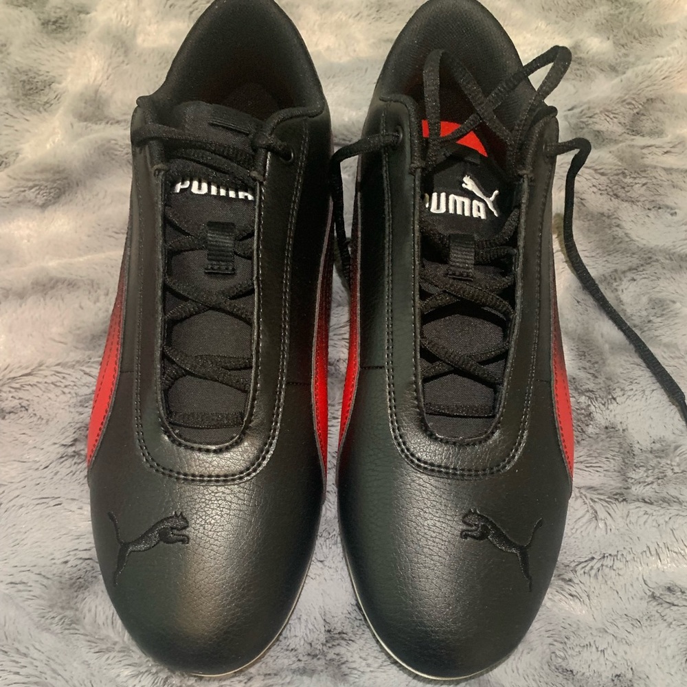 Puma-Ferrari R-Cat Sporty Shoes